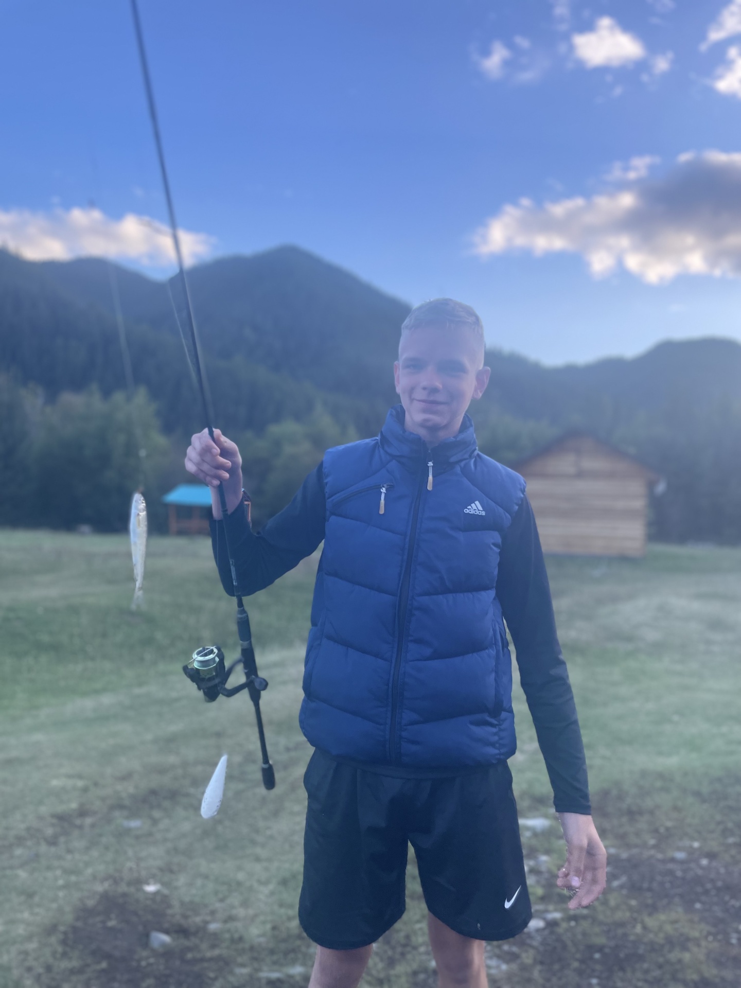 Трехместный номер с двуспальной и односпальной кроватью - фото 7