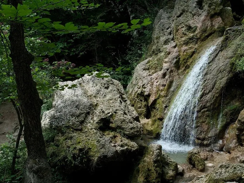 Водопады Баскон - фото 1