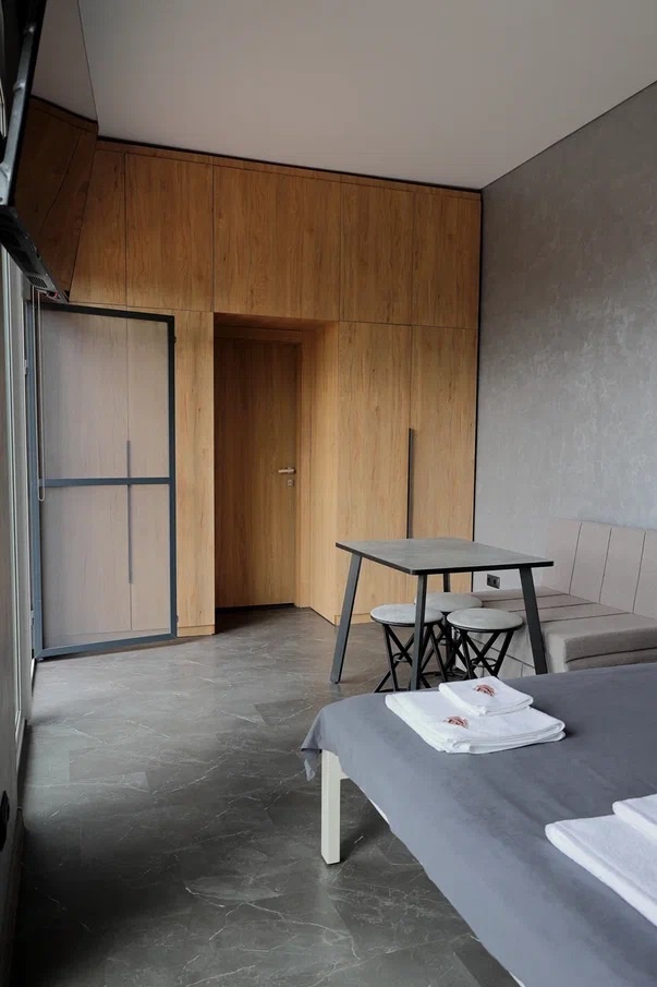 Двухместный номер с 2 односпальными кроватями с видом на горы - фото 4