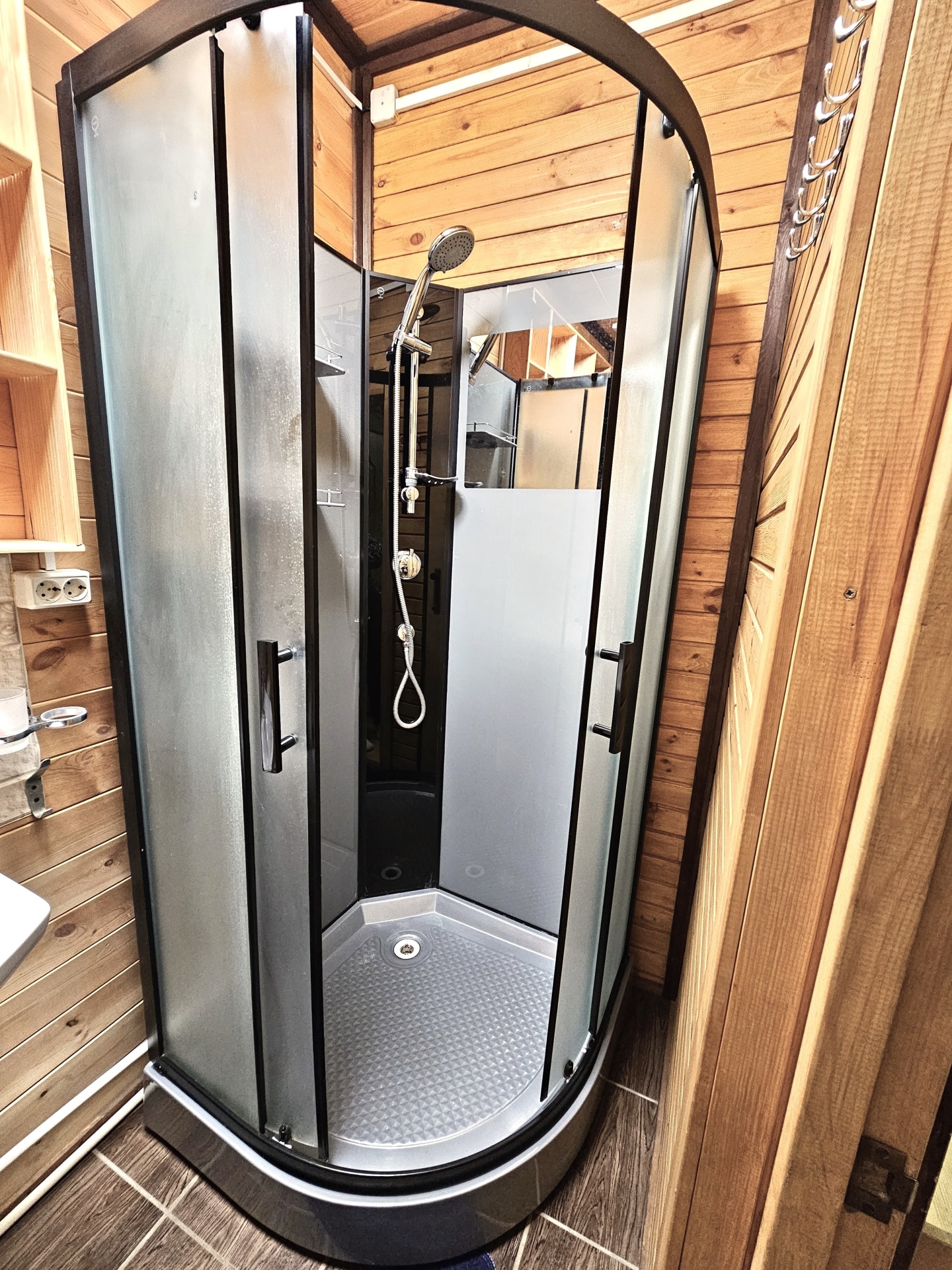 E. L. K. I. - фото 19