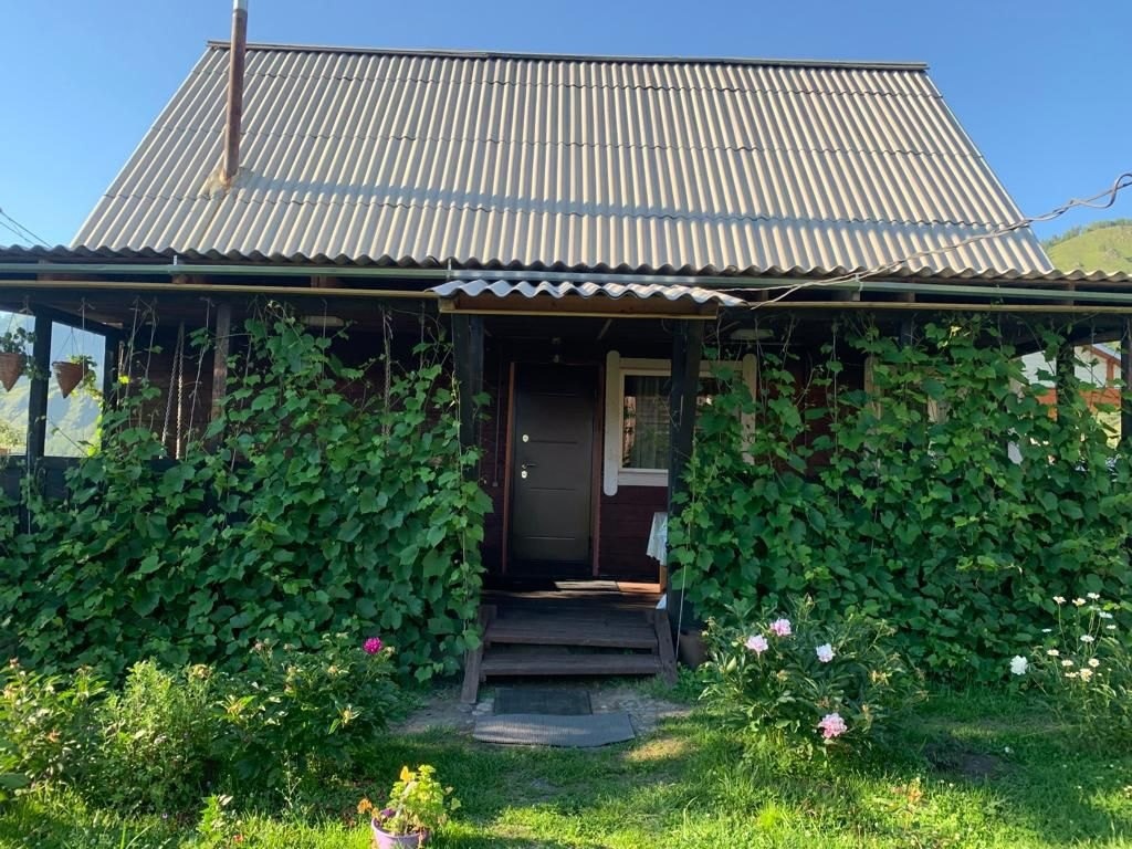 Дом с террасой - фото 1