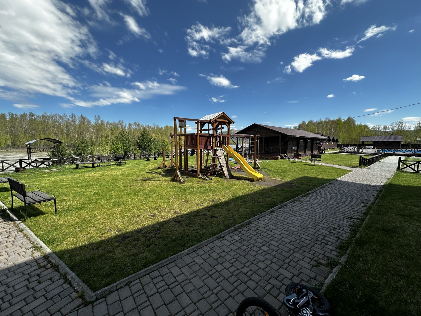 Семейный номер с видом на горы - фото 14