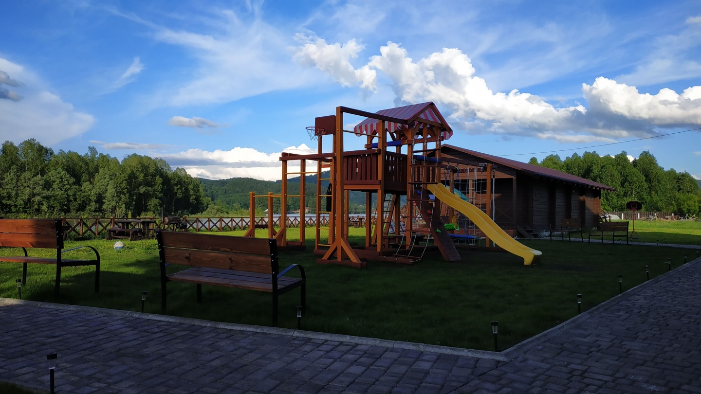 Семейный номер с видом на озеро - фото 14