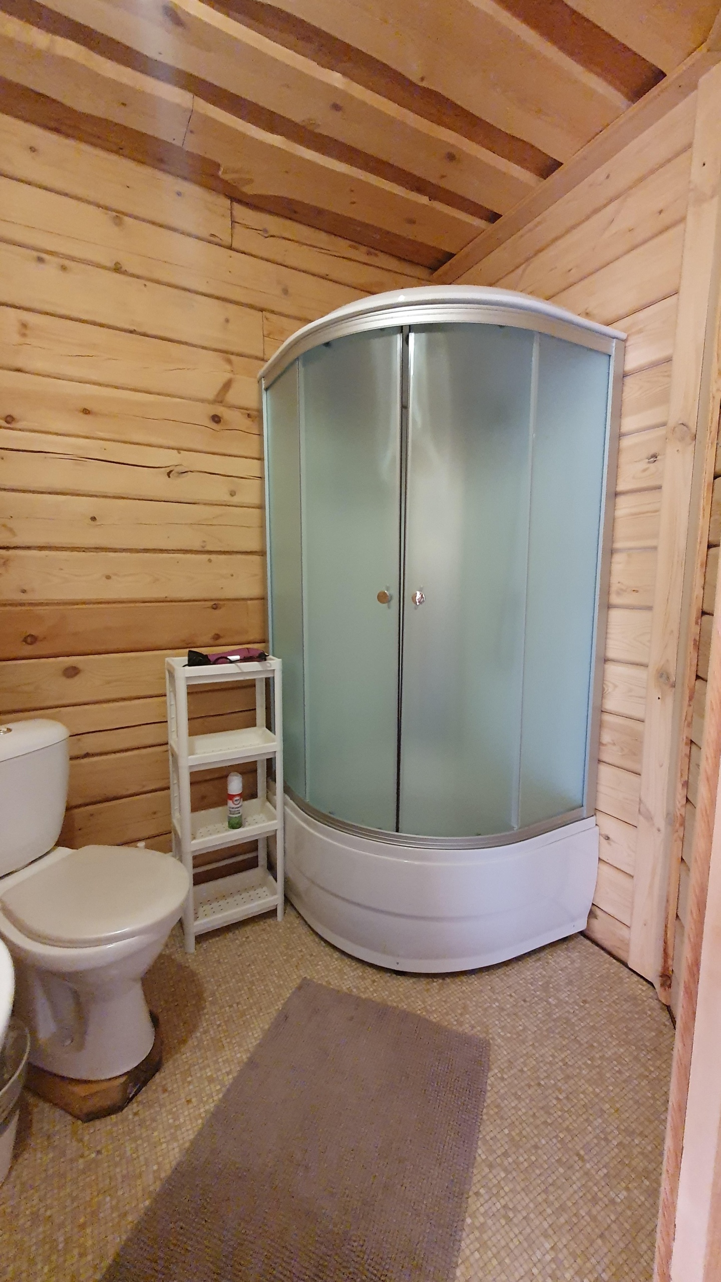 Двухместный номер с двуспальной кроватью с видом на горы - фото 3