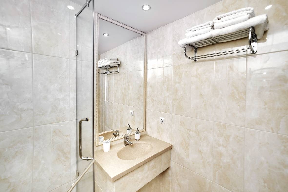 Номер комфорт улучшенный - фото 5