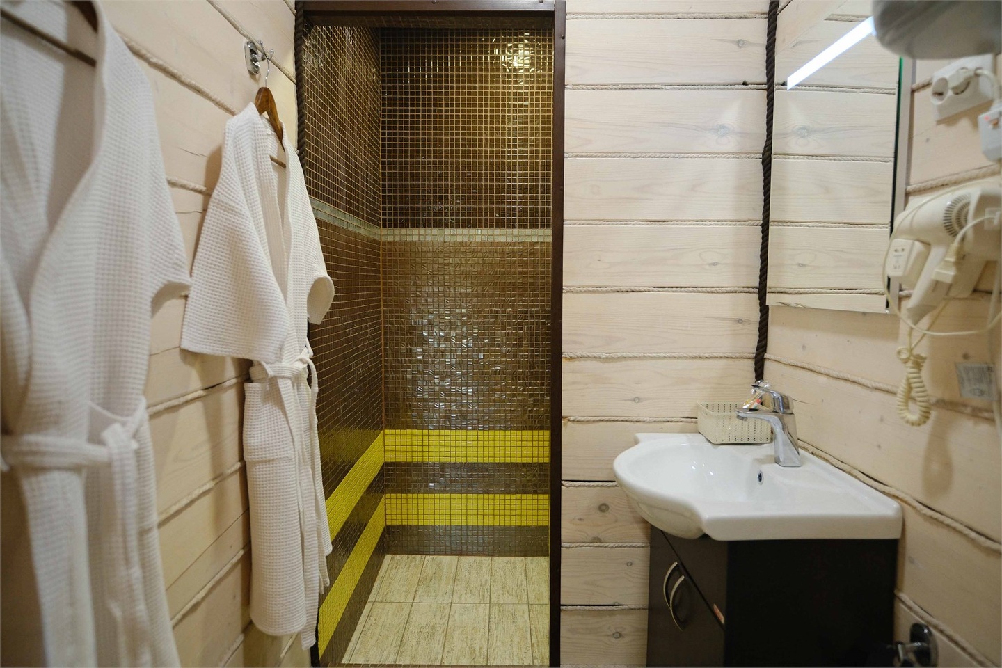 Апартаменты с террасой - фото 4