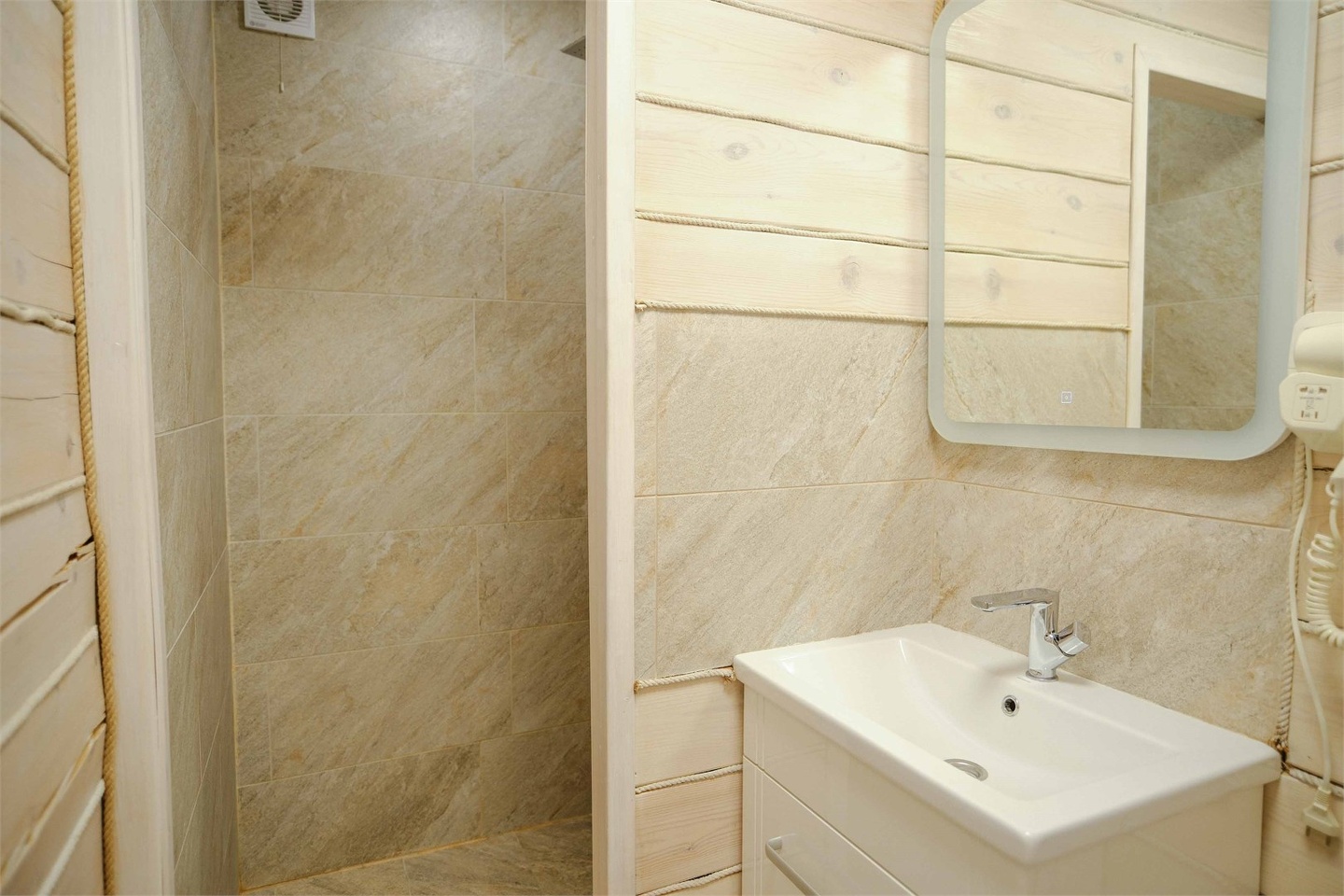 Двухэтажный коттедж - фото 7