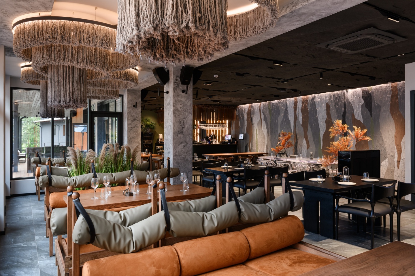 Хвоя в горах - фото 9