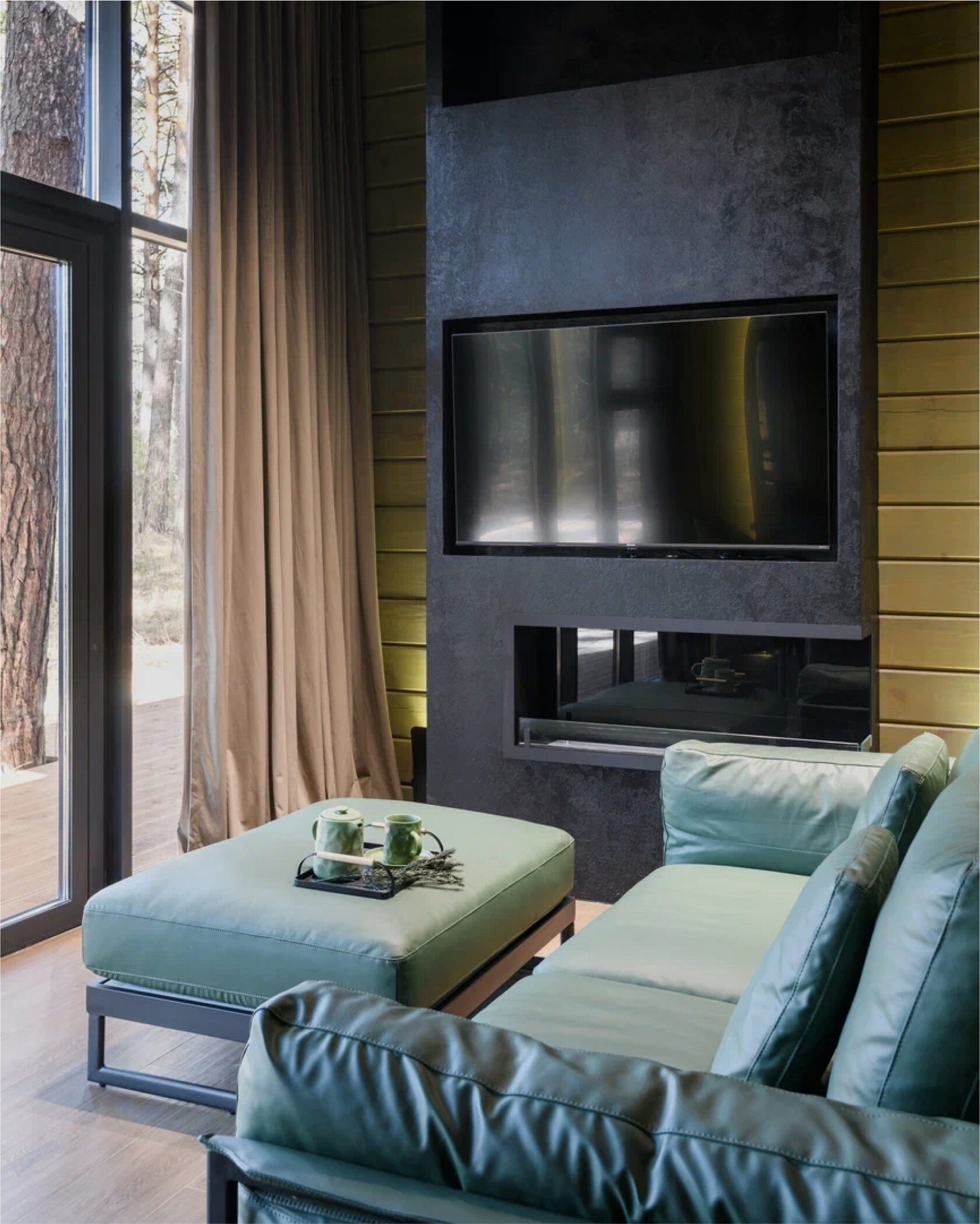 Хвоя в горах - фото 59