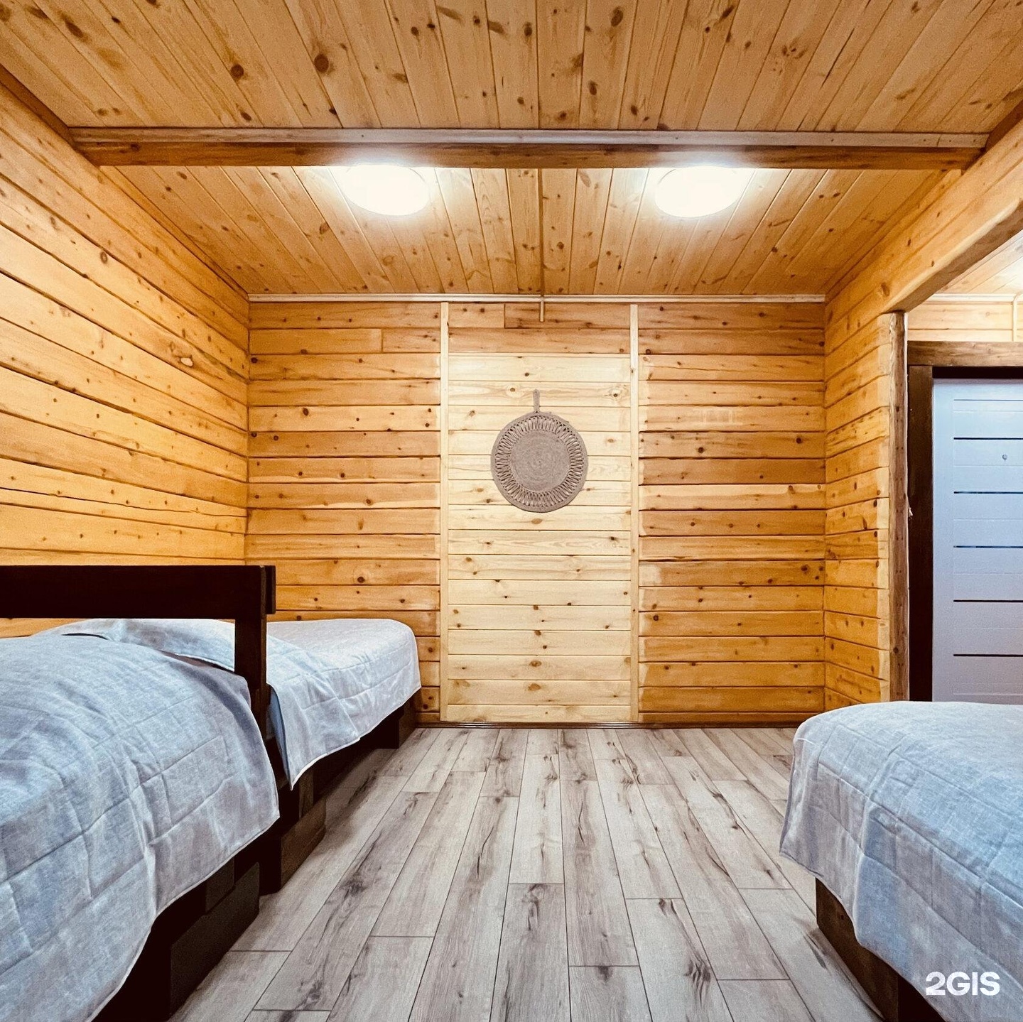 Красные ворота - фото 79