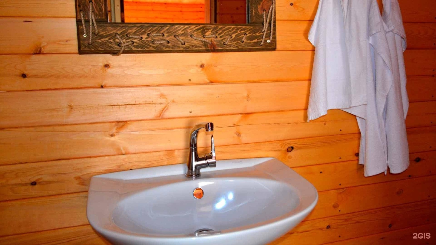 Красные ворота - фото 102