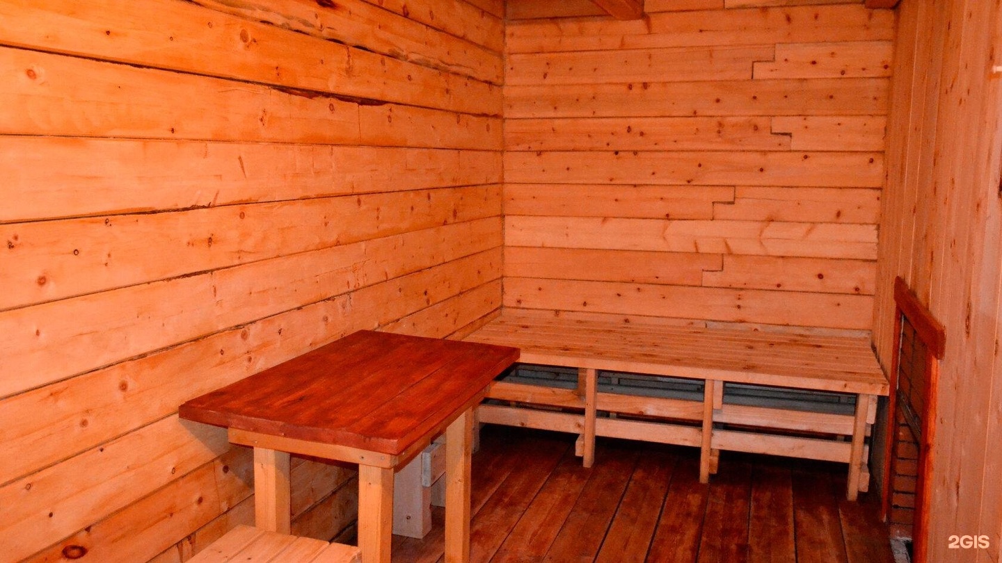 Красные ворота - фото 104