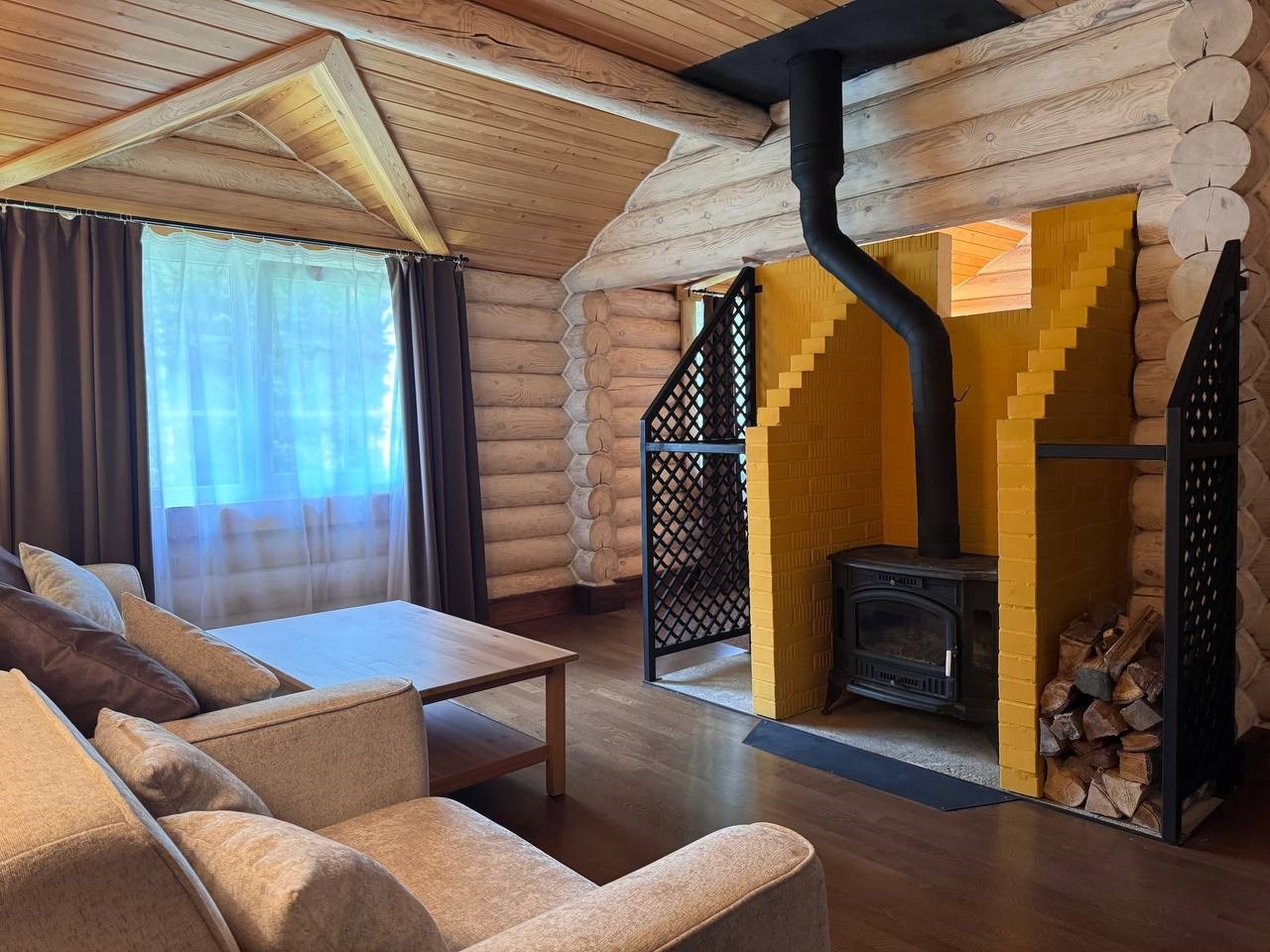 Студия с камином - фото 1