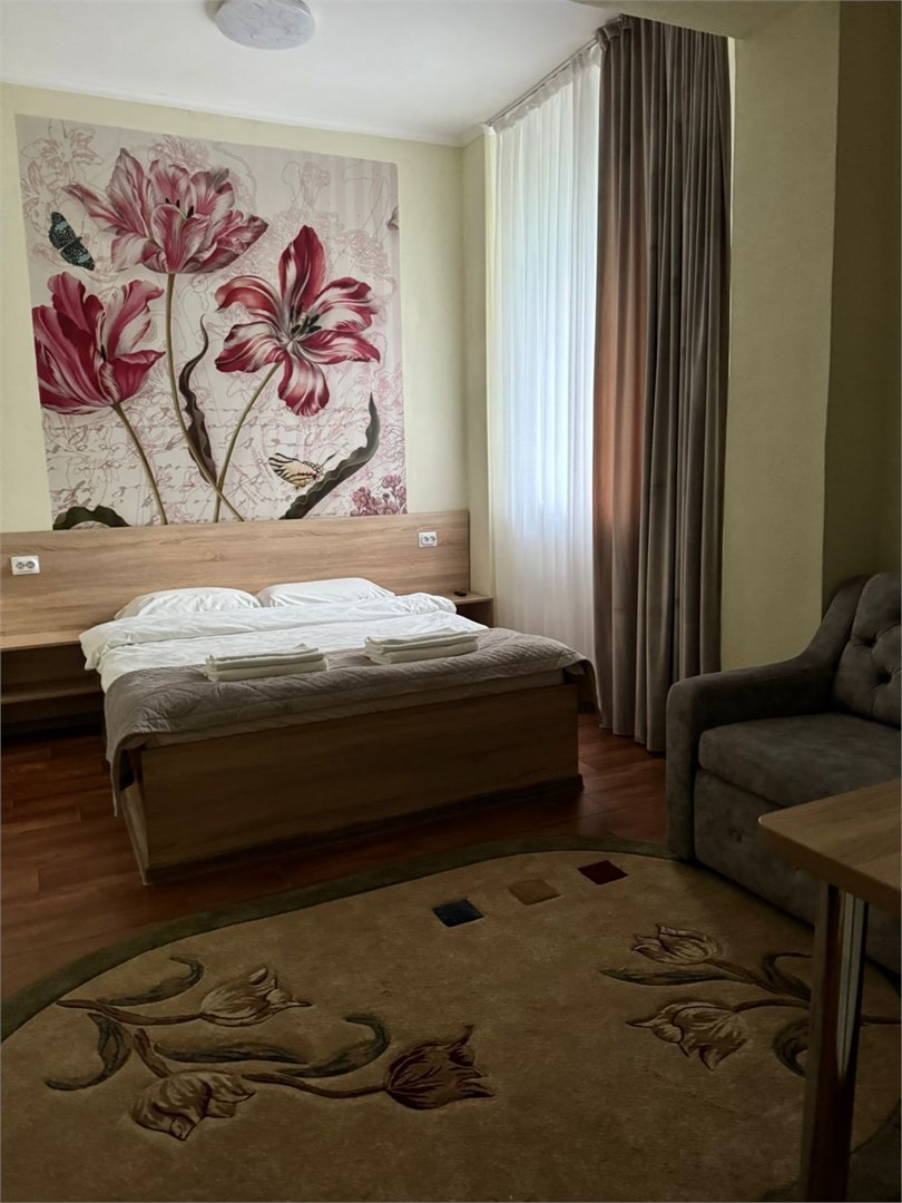 У камина (2 осн.+ 1 доп.) - фото 6