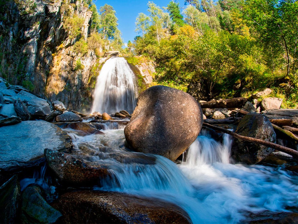 Водопад Корбу - фото 3