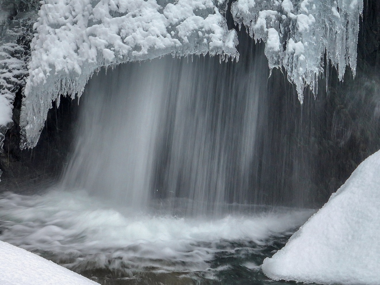 Водопад Корбу - фото 5