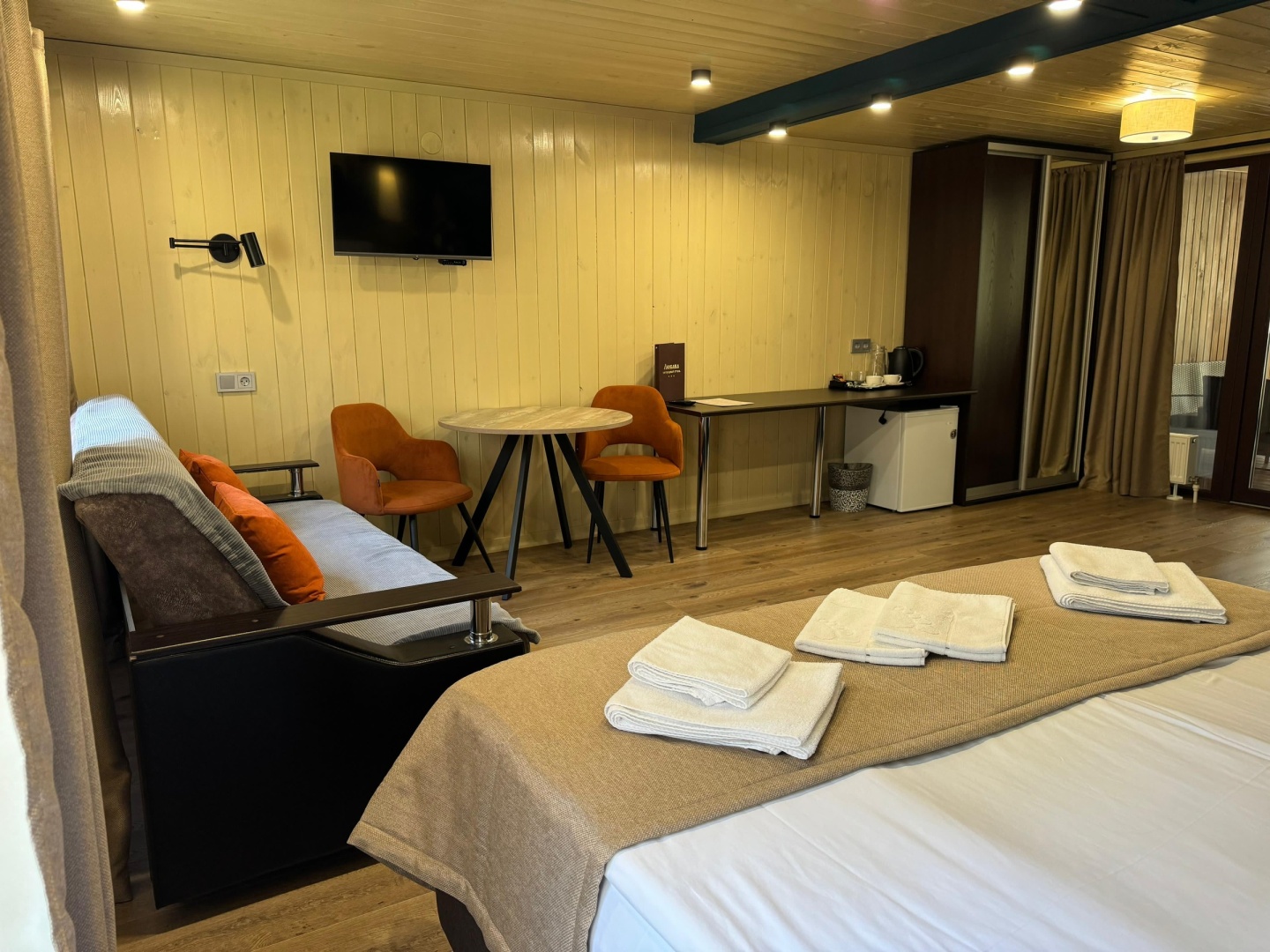 Стандарт семейный  в коттедже с балконом - фото 6