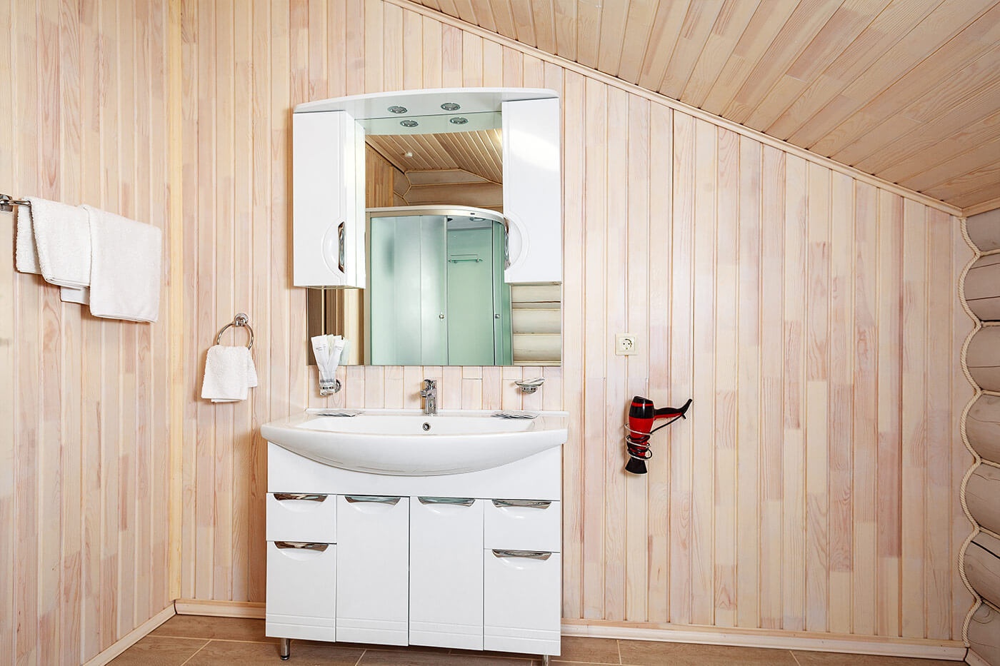 Дом с камином  - фото 1