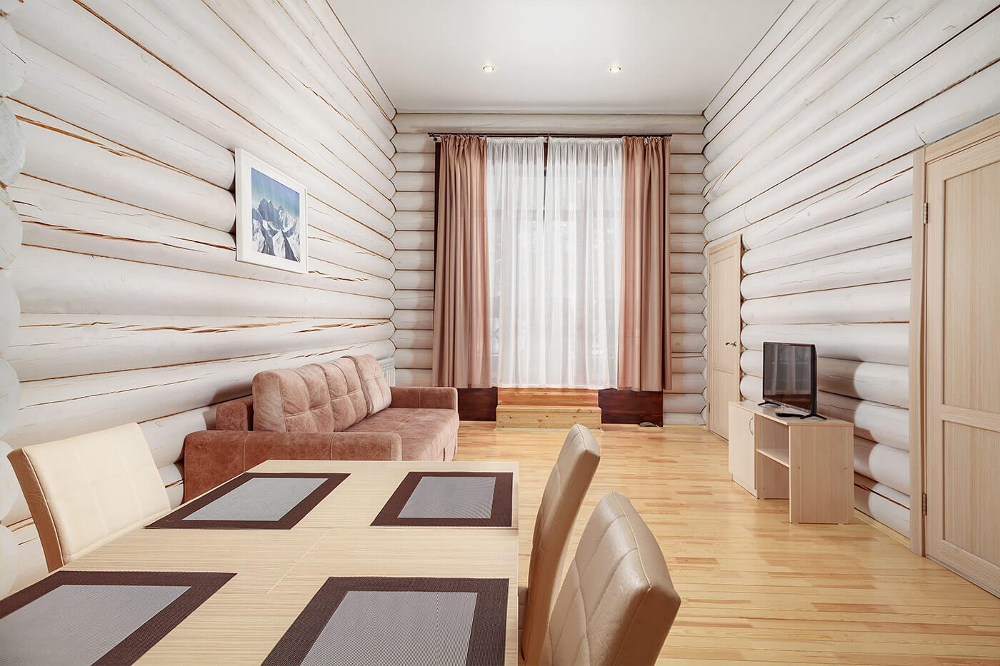 Семейный Дом номер 7 Люкс  - фото 1