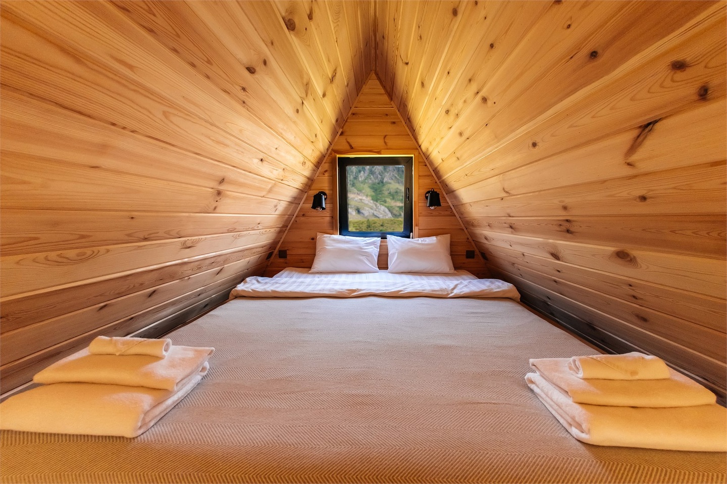 Дом А-фрейм вид на горы с одной спальней - фото 4