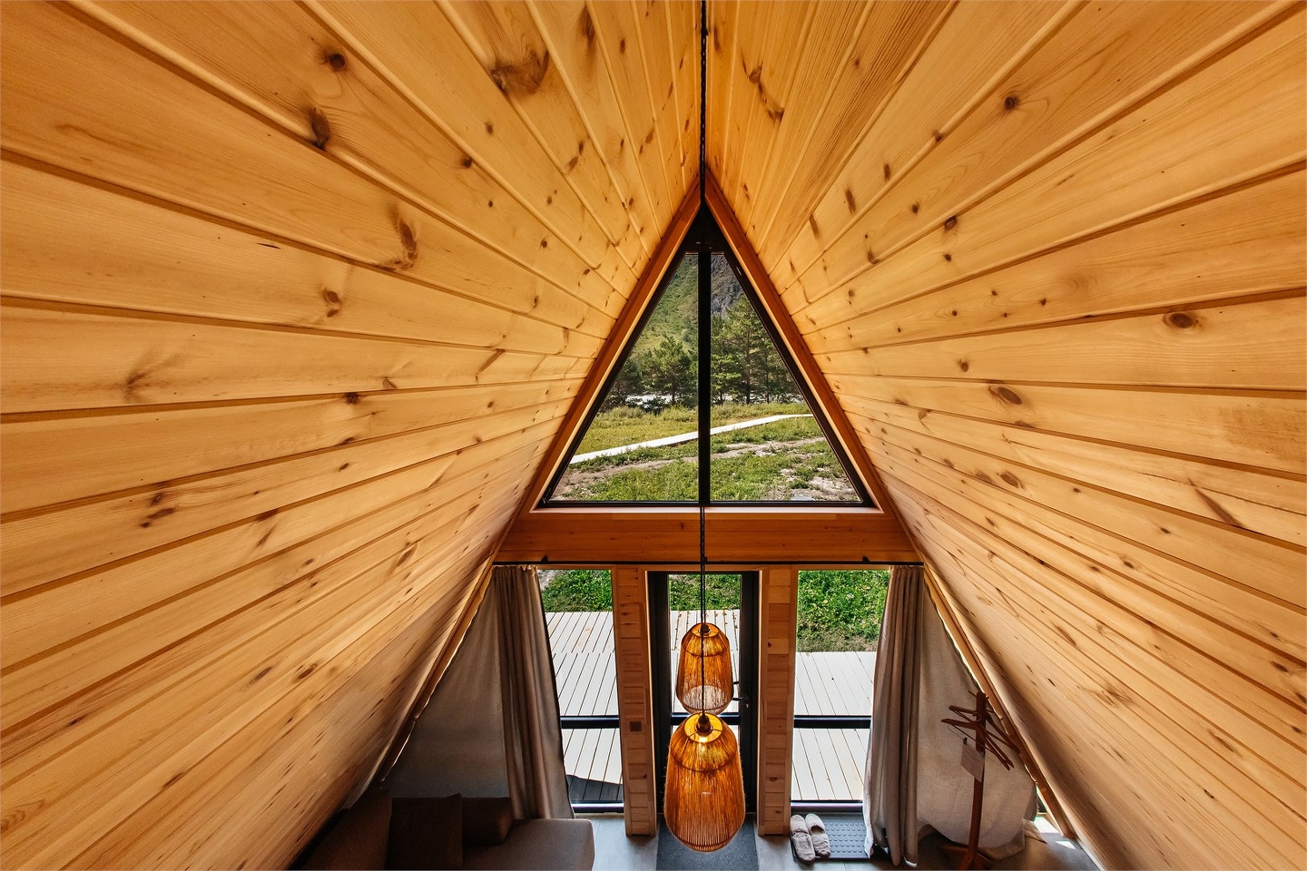 Дом А-фрейм вид на горы с одной спальней - фото 5