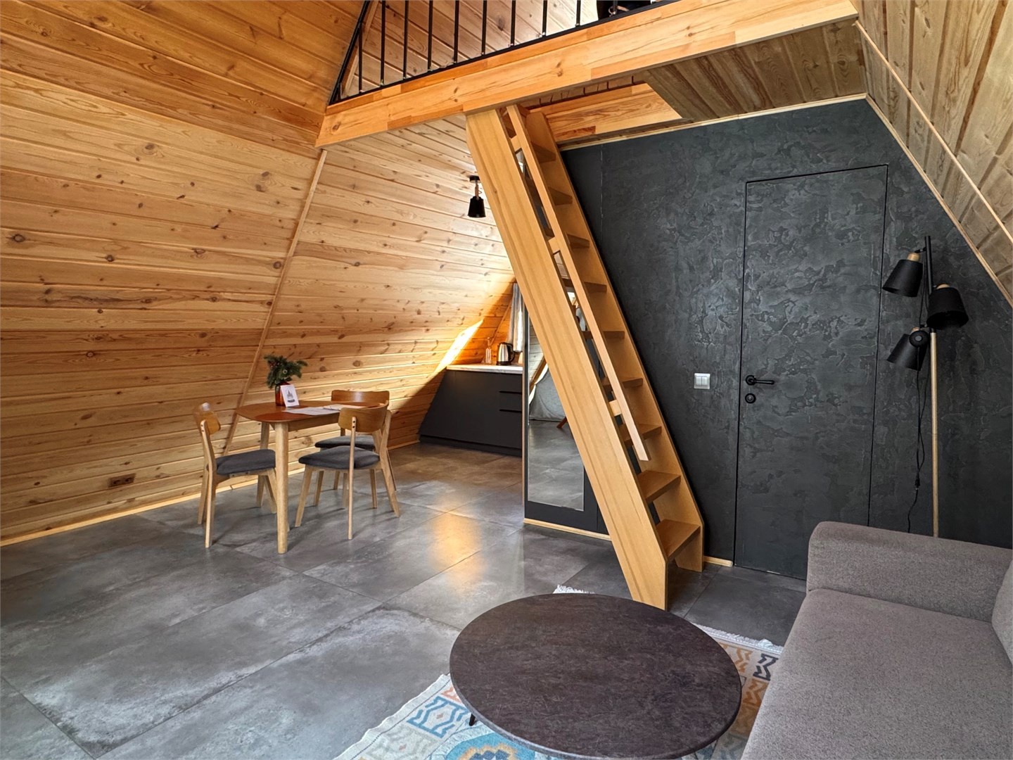 Дом А-фрейм вид на горы с одной спальней - фото 14