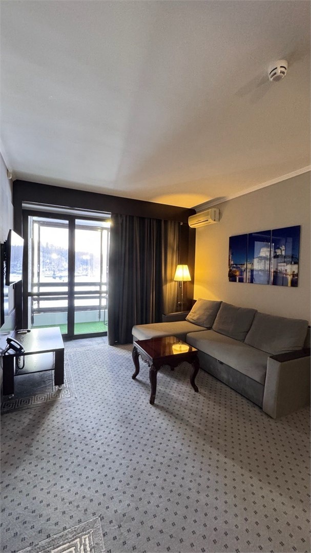 Люкс с видом на озеро (Отель «Югославский») - фото 6