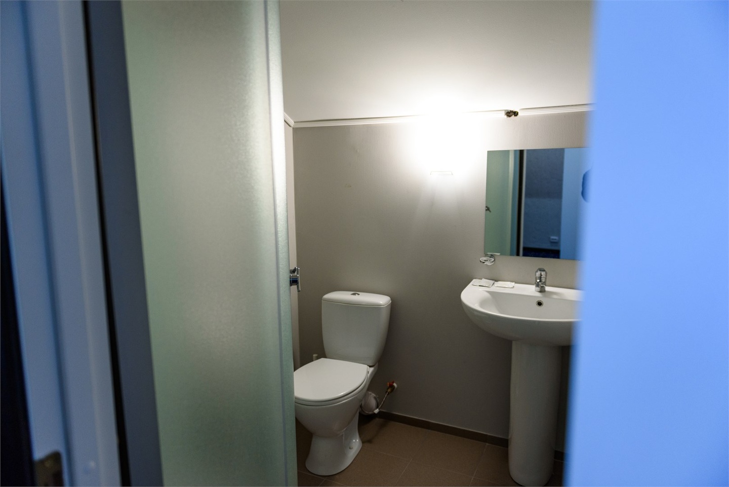 Стандарт с двухспальной кроватью ( Отель Шале) - фото 2