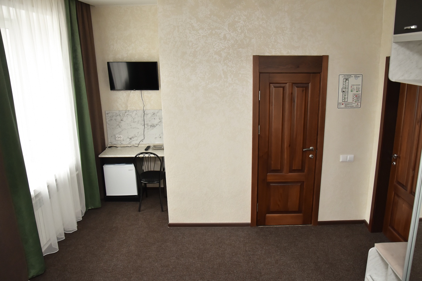 Двухместный улучшенный с двумя раздельными кроватями - фото 2