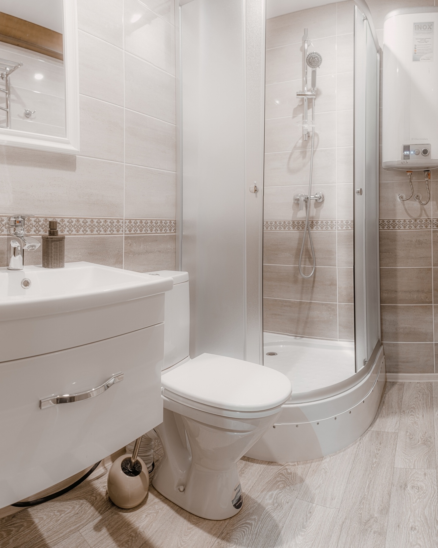 Полулюкс с балконом (боковой вид)  - фото 3