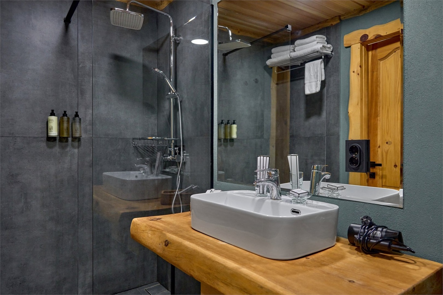 Вилла Люкс с видом на парк маралов - фото 10