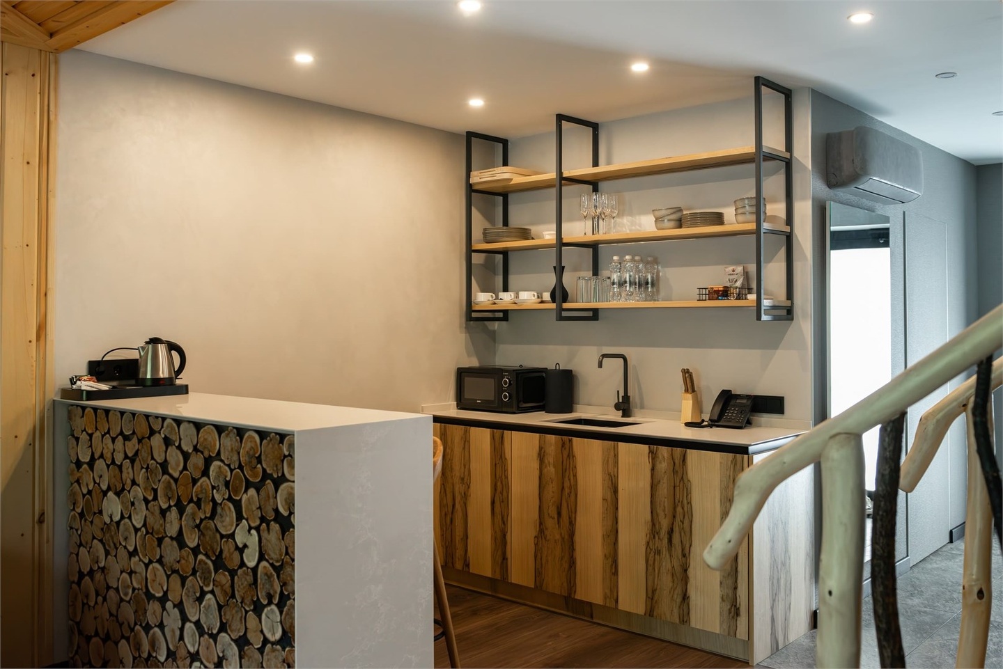 Вилла Люкс с бассейном и видом на парк маралов - фото 8