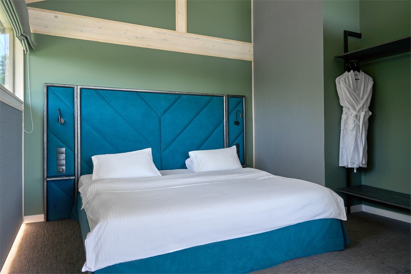 Вилла с террасой и панорамным видом на горы - фото 3