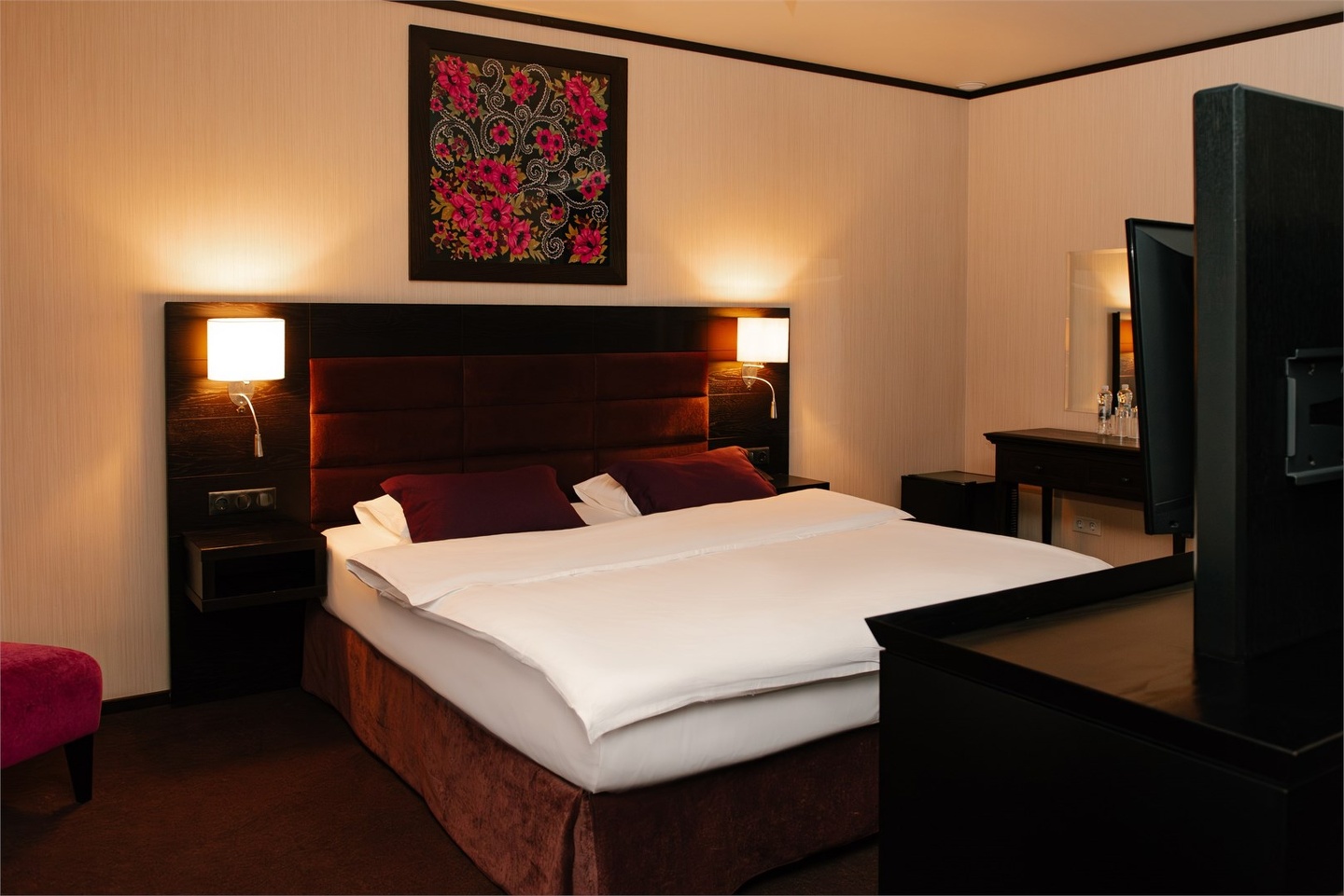 Полулюкс с двуспальной кроватью - фото 1