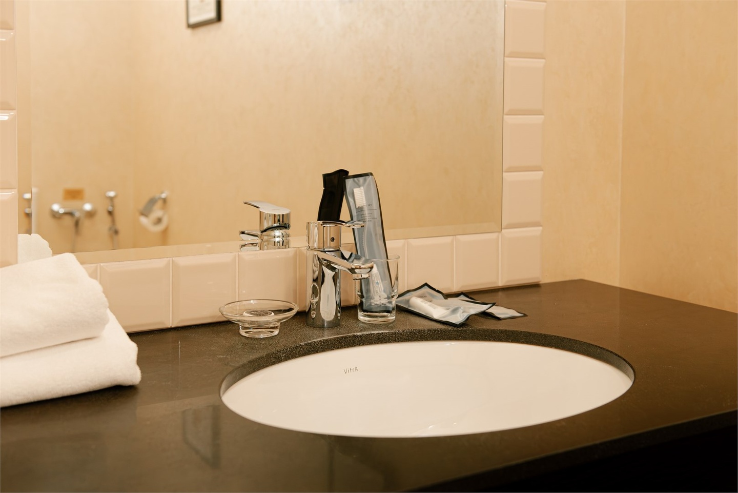 Люкс с двумя спальнями - фото 10