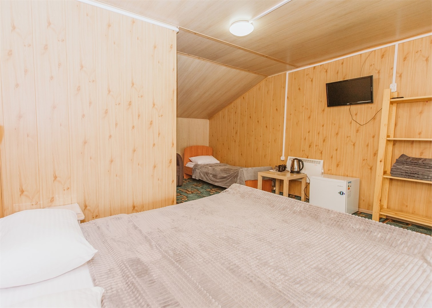 Номер 3-хм с панорамными окнами - фото 5