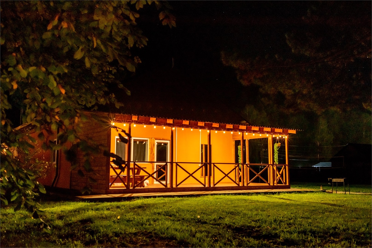 Большой дом на берегу - фото 2