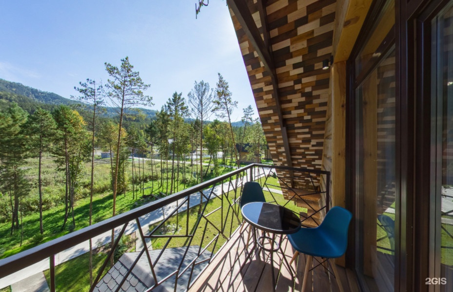 Номер на 2-х человек (160*200) вид на территорию - фото 7