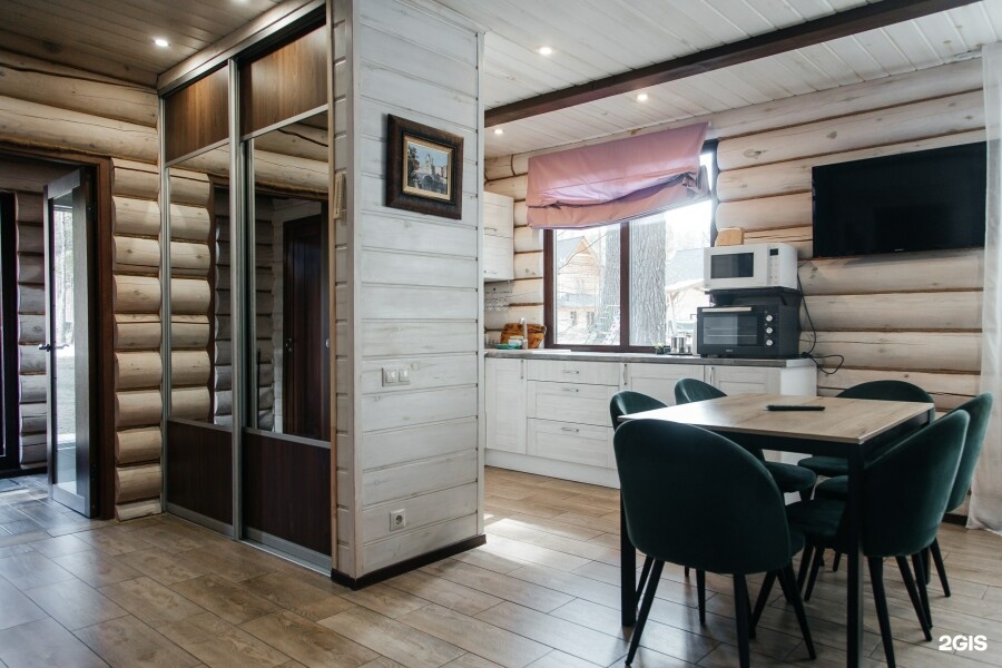 Дом  Премиум с камином и панорамным видом на горы и реку - фото 4