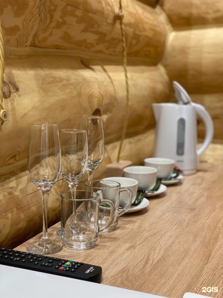 Большой номер на 3-х человек (2-х яр.кровать+диван) - фото 6