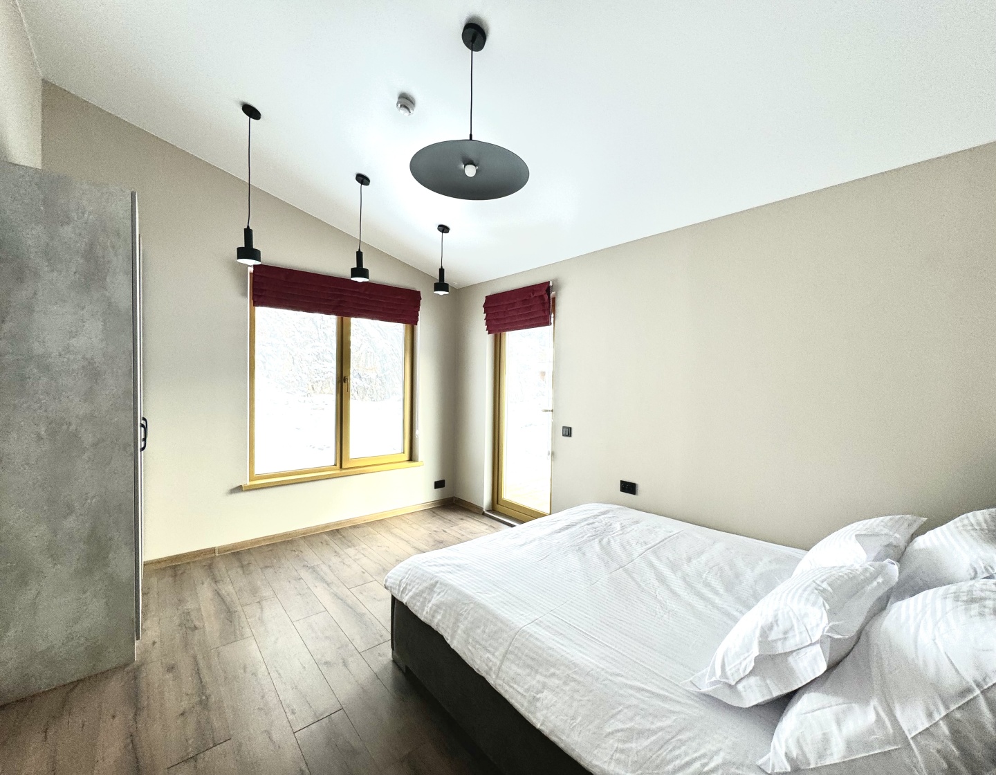 Двухместный номер с двуспальной кроватью с видом на горы - фото 2