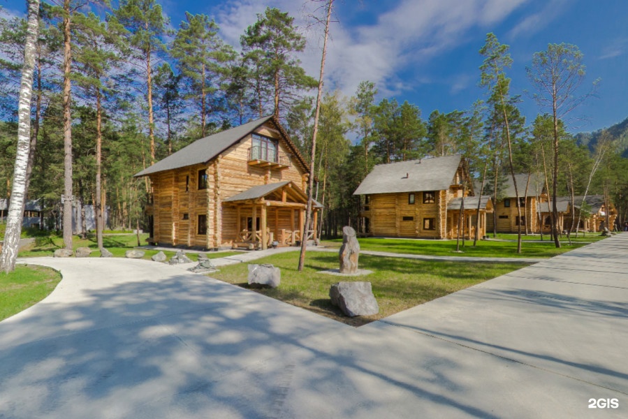 Большой номер на 3-х человек (2-х яр.кровать+диван) - фото 11