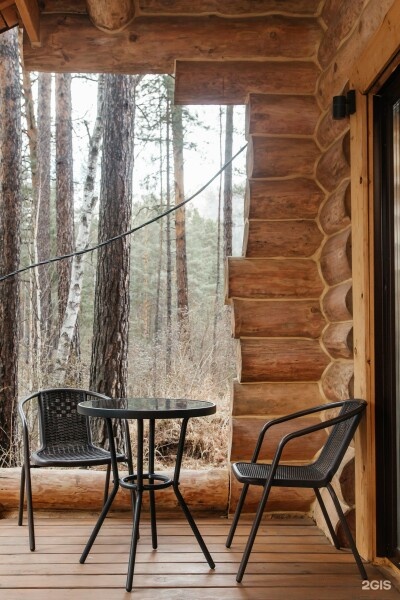 Номер на 2 человек с террасой (большая кровать+ диван) - фото 9