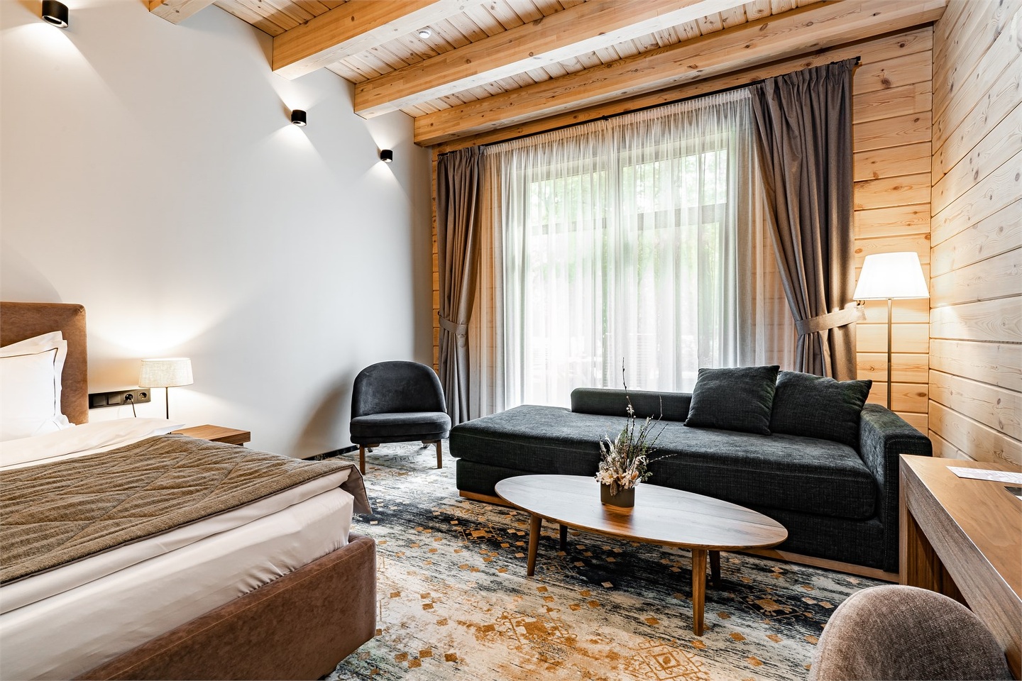 Номер Делюкс с двуспальной кроватью c видом на реку и террасой - фото 11