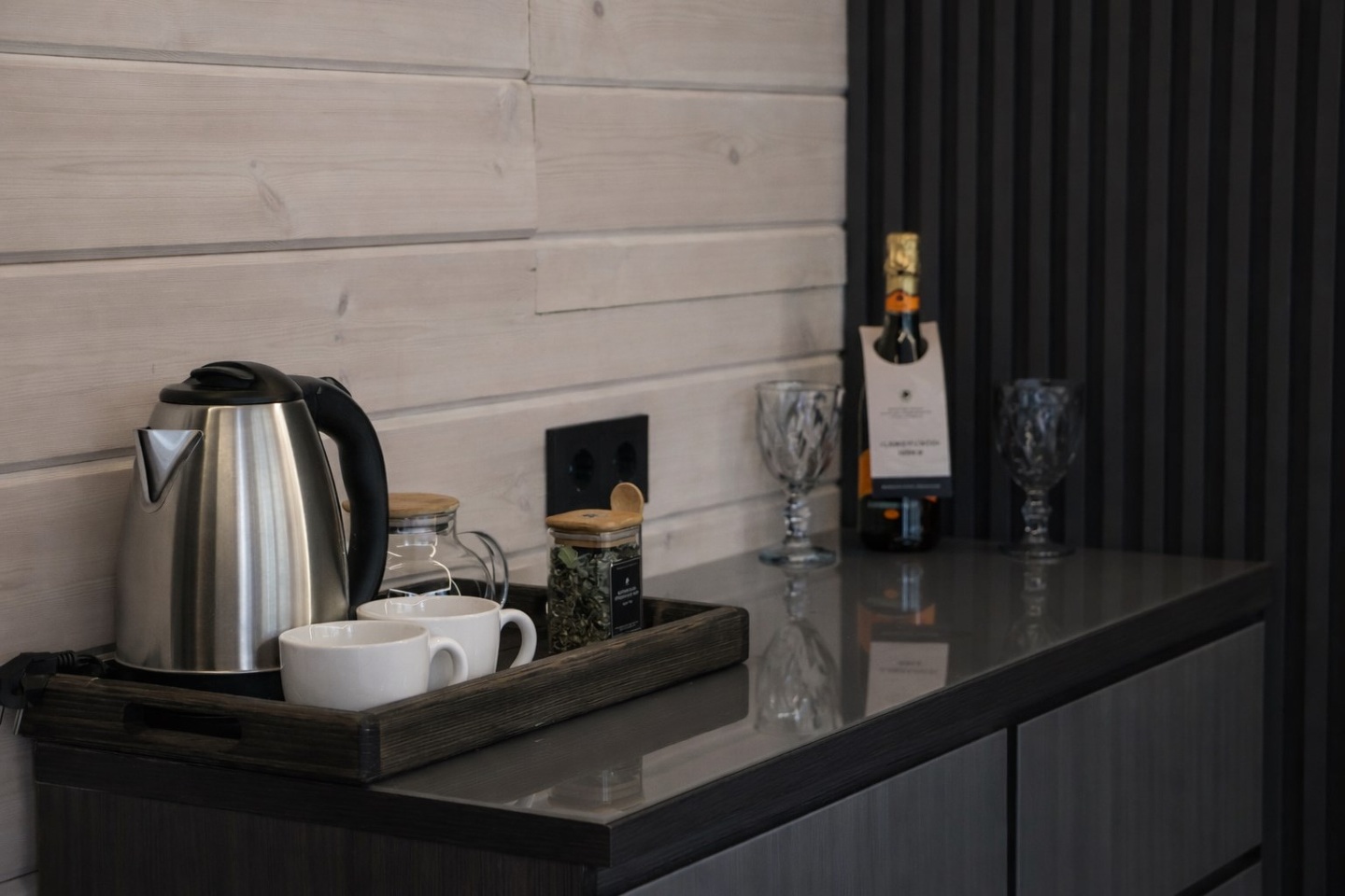 Вилла с панорамными окнами - фото 8