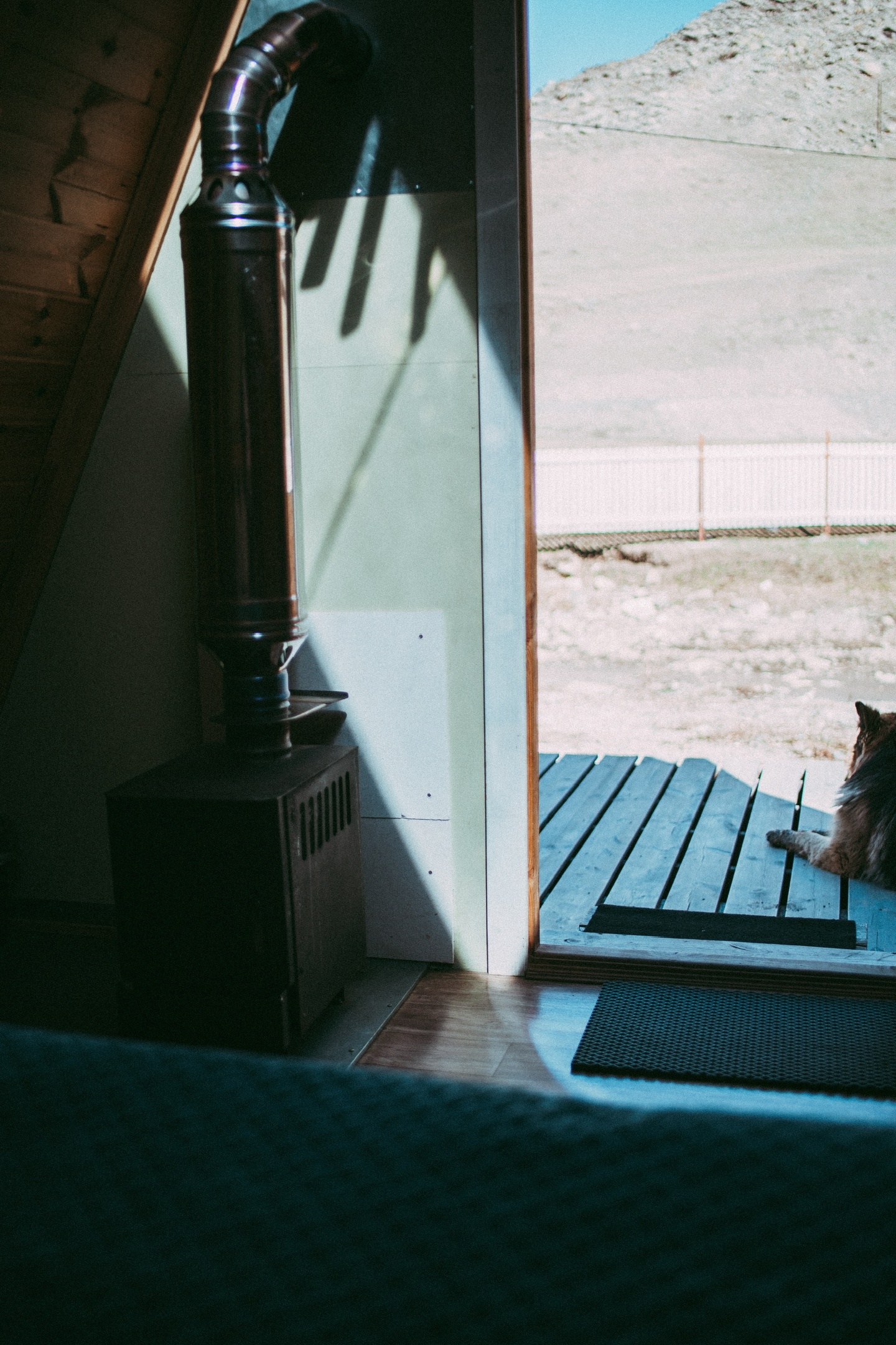 Семейный А-фрейм с панорамной крышей  - фото 4