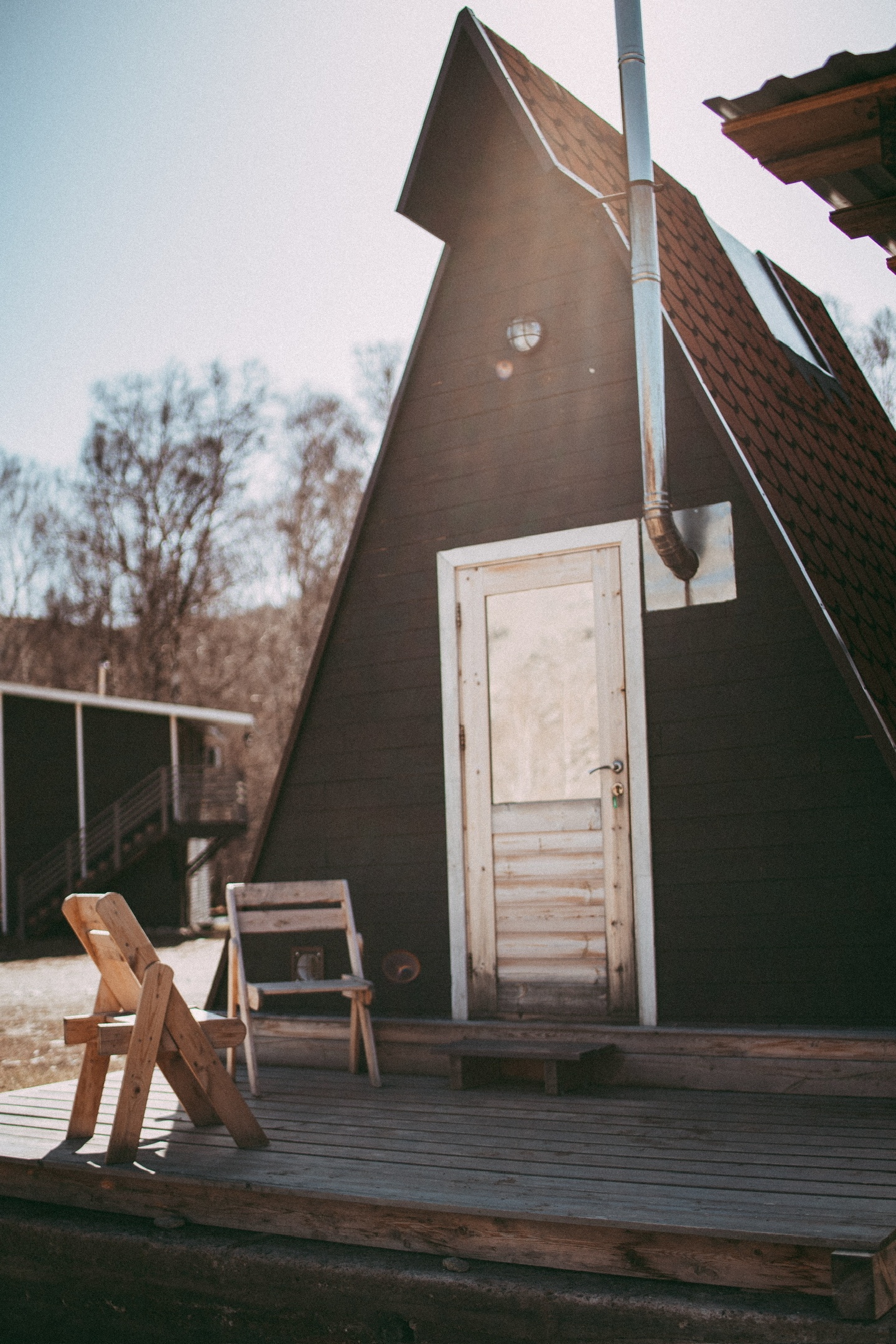 Семейный А-фрейм с панорамной крышей  - фото 6