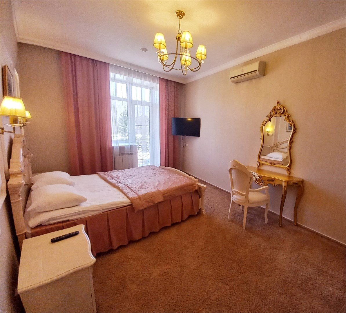 Апартаменты с балконом - фото 9