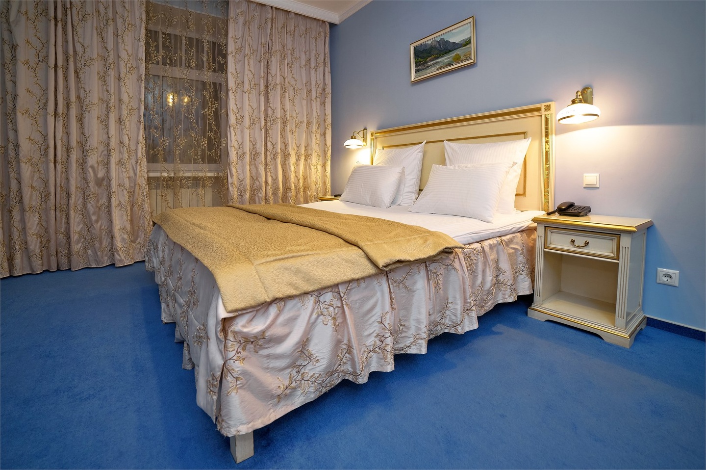 Люкс с балконом - фото 6