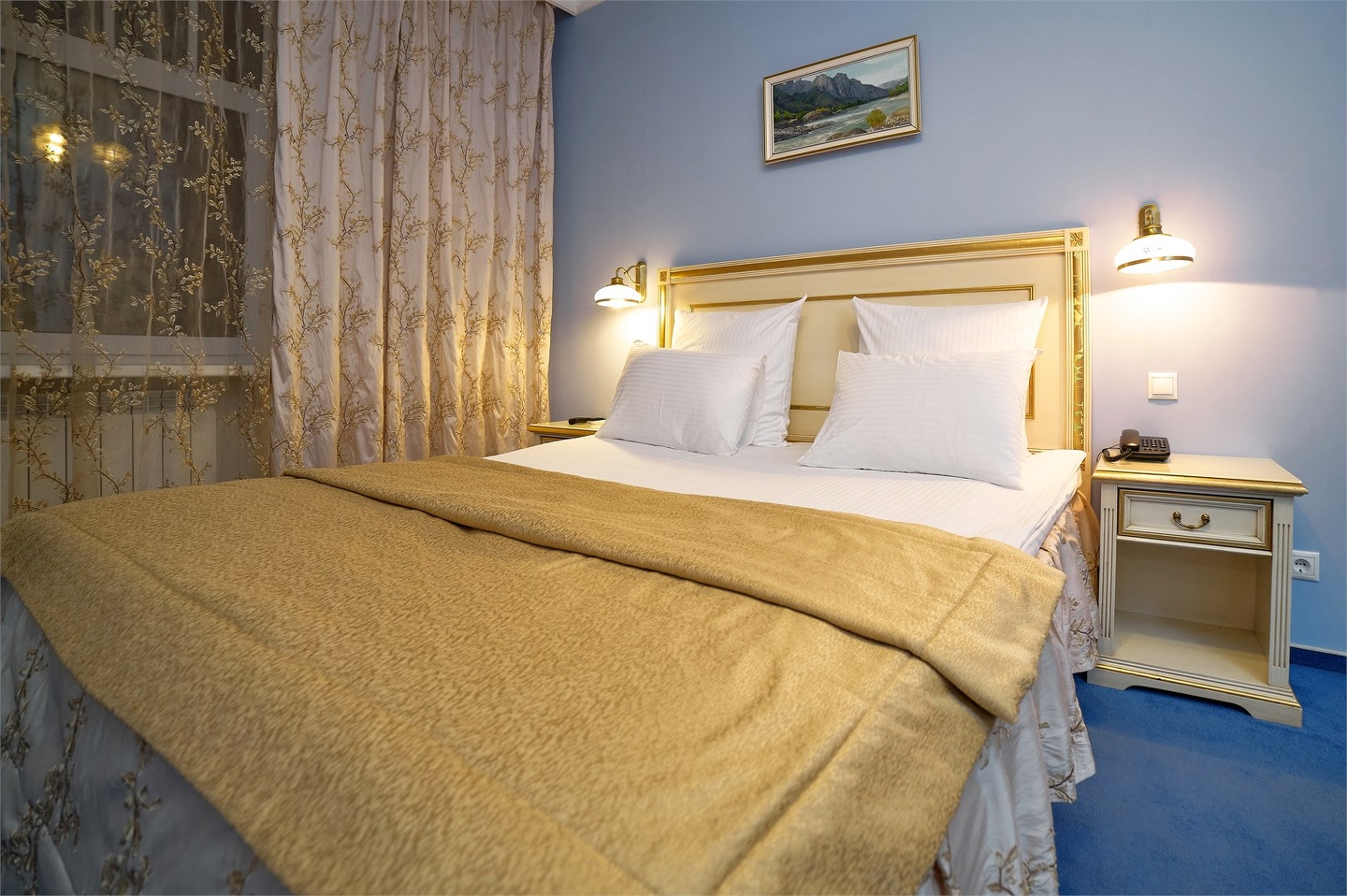 Люкс с балконом - фото 7